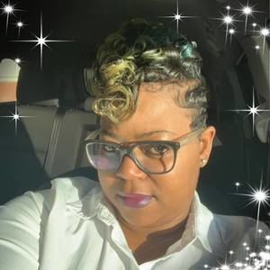 Meet your Posher, Melanie